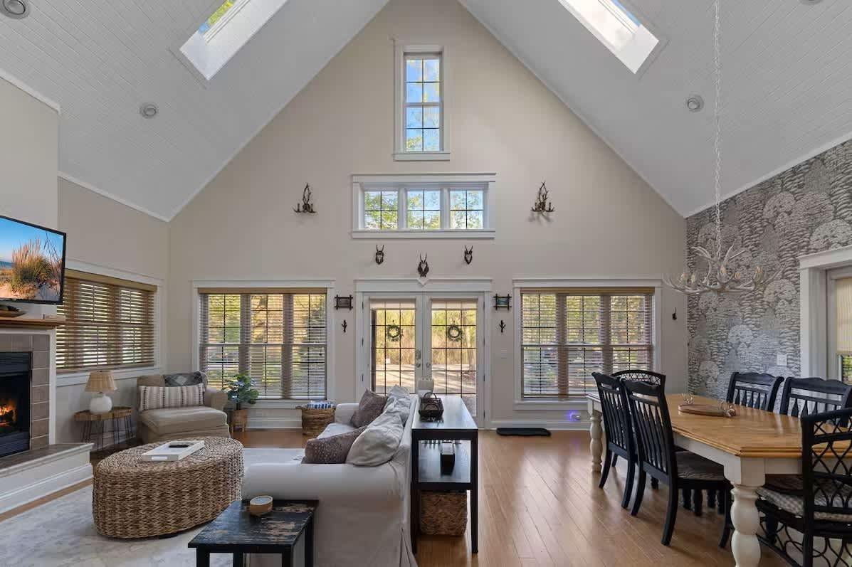 Living Room in Deer Haus Rental